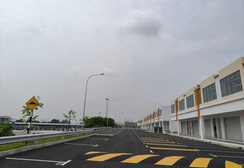 Taman Sutera Kajang Corner Lot Double Storey Shop For Rent