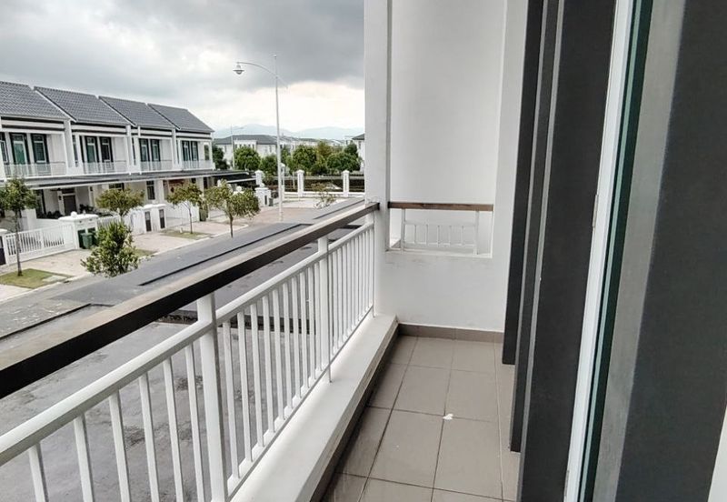 Merrydale @ Eco Majestic