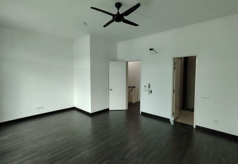 Merrydale @ Eco Majestic