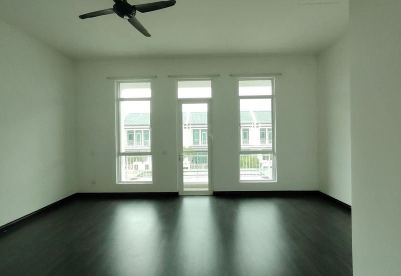 Merrydale @ Eco Majestic