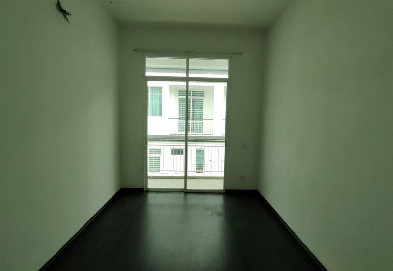 Merrydale @ Eco Majestic