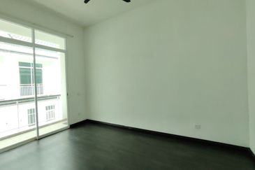 Merrydale @ Eco Majestic