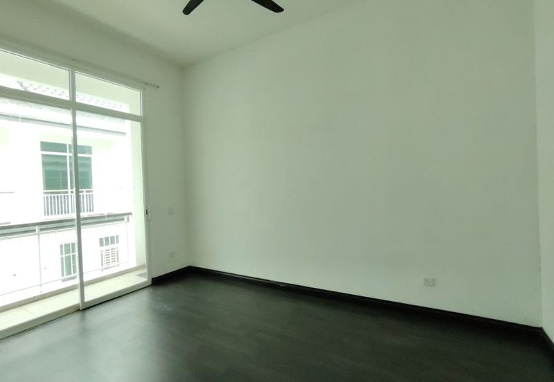 Merrydale @ Eco Majestic