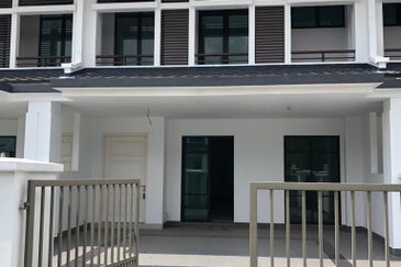 Cradleton @ Eco Majestic