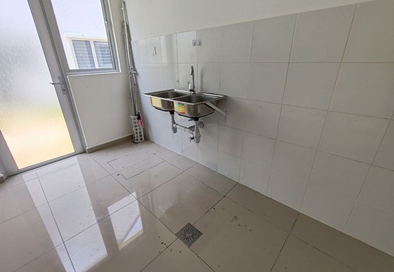 Hazelton @ Eco Forest 3