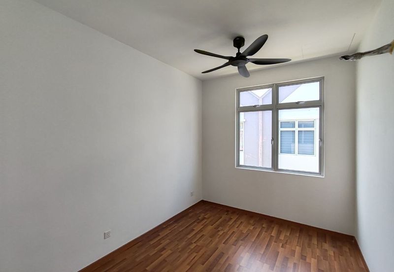 Hazelton @ Eco Forest 3