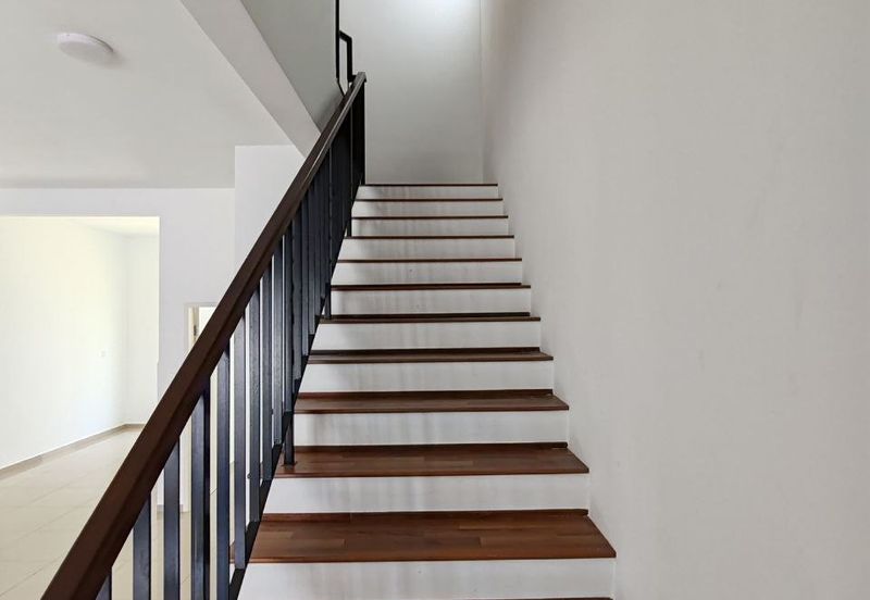 Hazelton @ Eco Forest 3