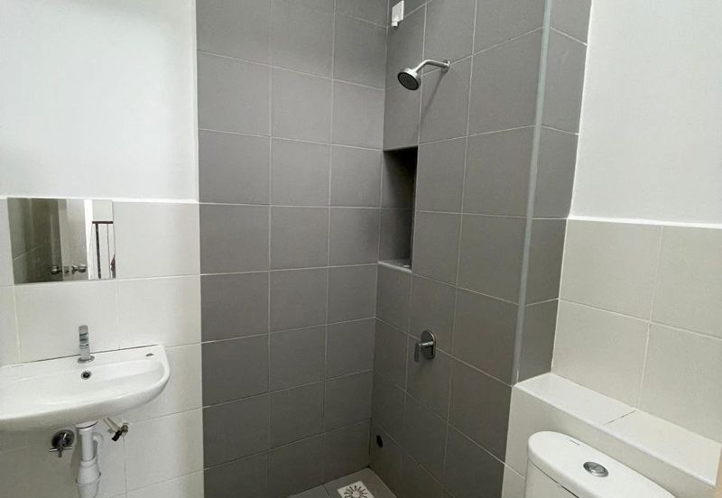 Hazelton @ Eco Forest 3