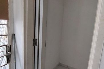 Cradleton @ Eco Majestic