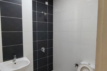 Cradleton @ Eco Majestic