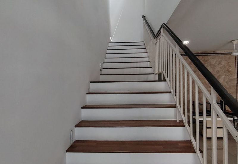 Cradleton @ Eco Majestic