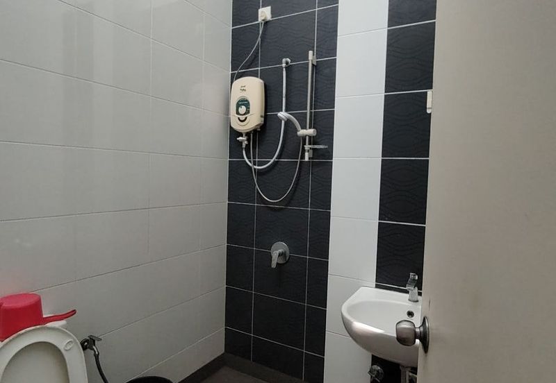 Cradleton @ Eco Majestic