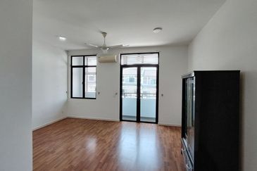 Cradleton @ Eco Majestic