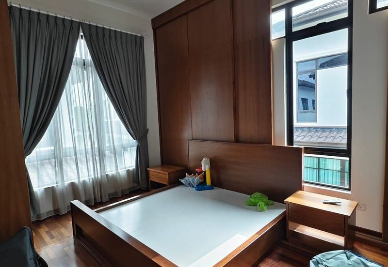 Tenderfields @ Eco Majestic