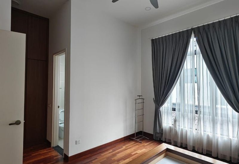 Tenderfields @ Eco Majestic