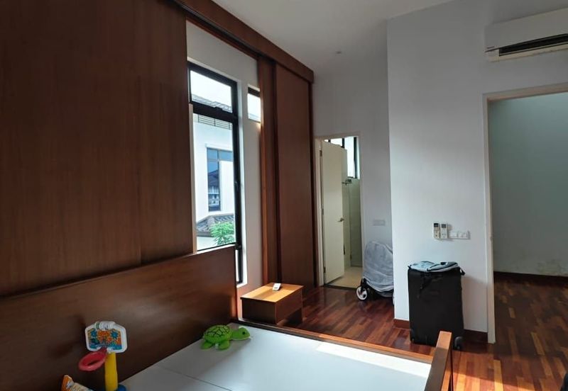 Tenderfields @ Eco Majestic