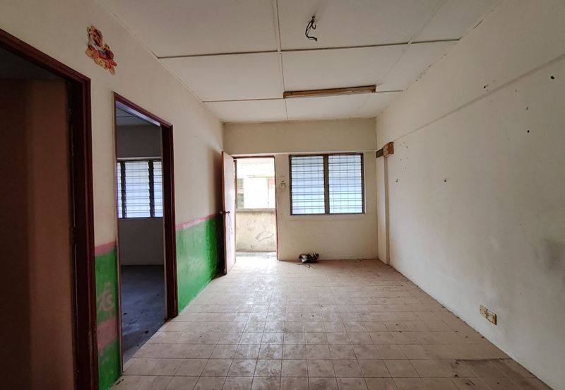 Pangsapuri Orkid, Bandar Mahkota Cheras