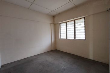 Pangsapuri Orkid, Bandar Mahkota Cheras