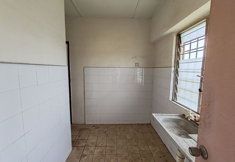 Pangsapuri Orkid, Bandar Mahkota Cheras