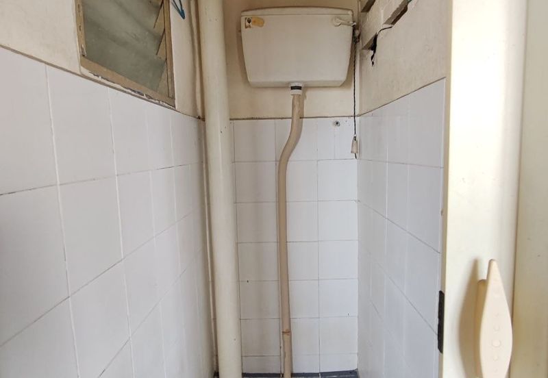 Pangsapuri Orkid, Bandar Mahkota Cheras