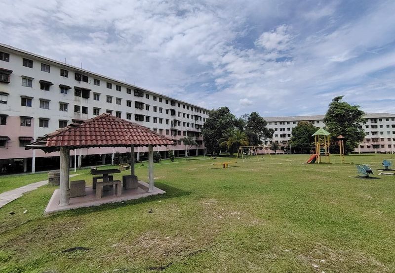 Pangsapuri Orkid, Bandar Mahkota Cheras