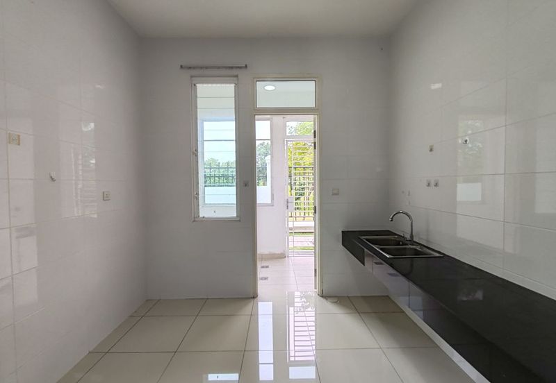 Merrydale @ Eco Majestic