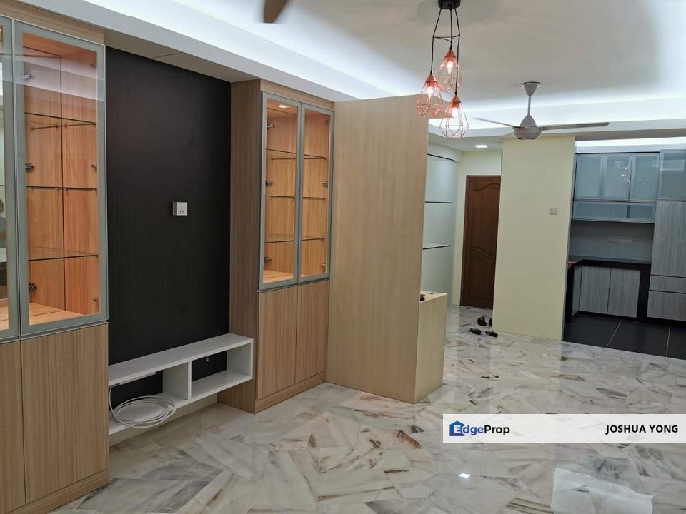 Pangsapuri Seri Pinang, Seri Kembangan Renovated Unit for Sale, Selangor, Seri Kembangan