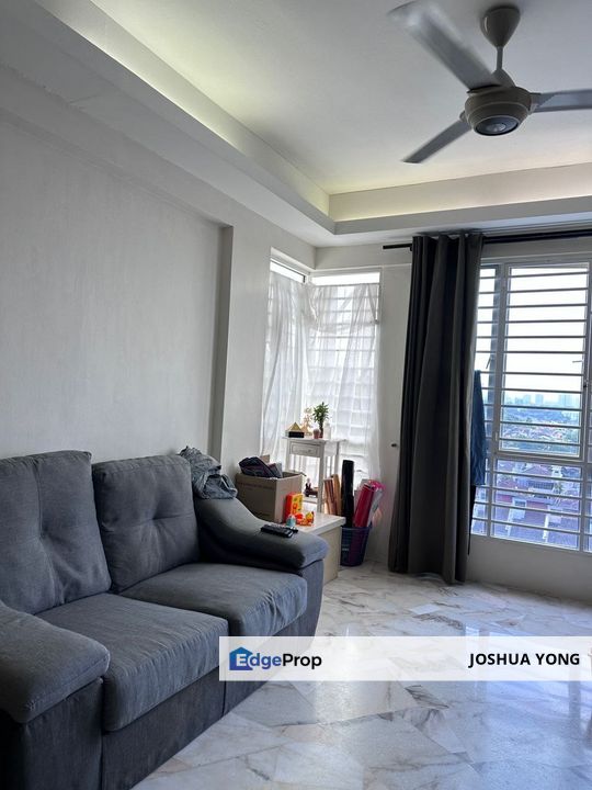 Pangsapuri Seri Pinang, Seri Kembangan Renovated Unit for Sale, Selangor, Seri Kembangan