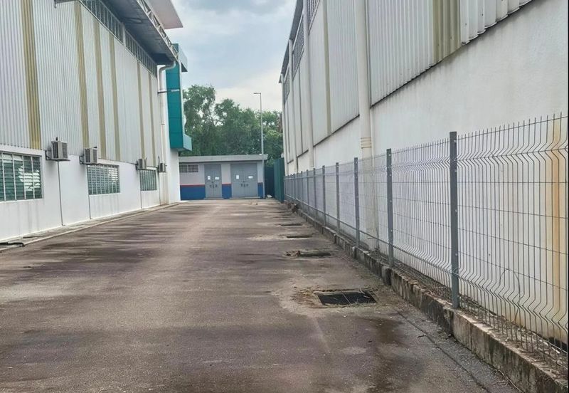 Putra Industrial Park