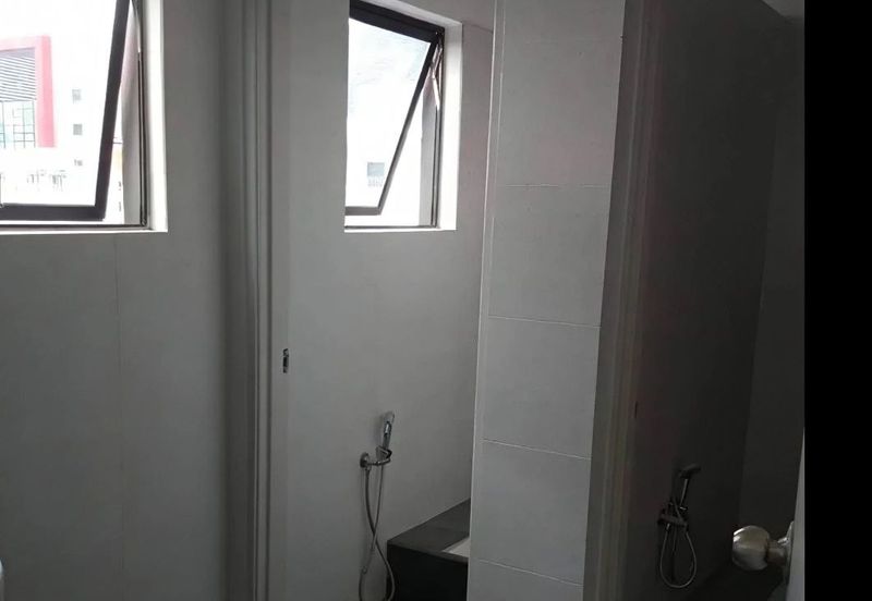 Putra Industrial Park