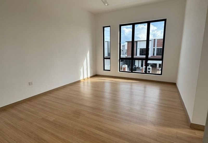 Farina @ Setia Ecohill 2