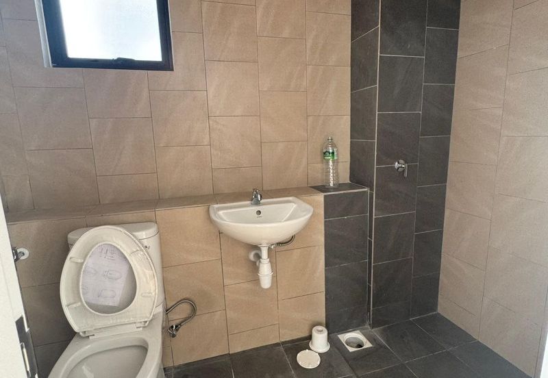 Farina @ Setia Ecohill 2