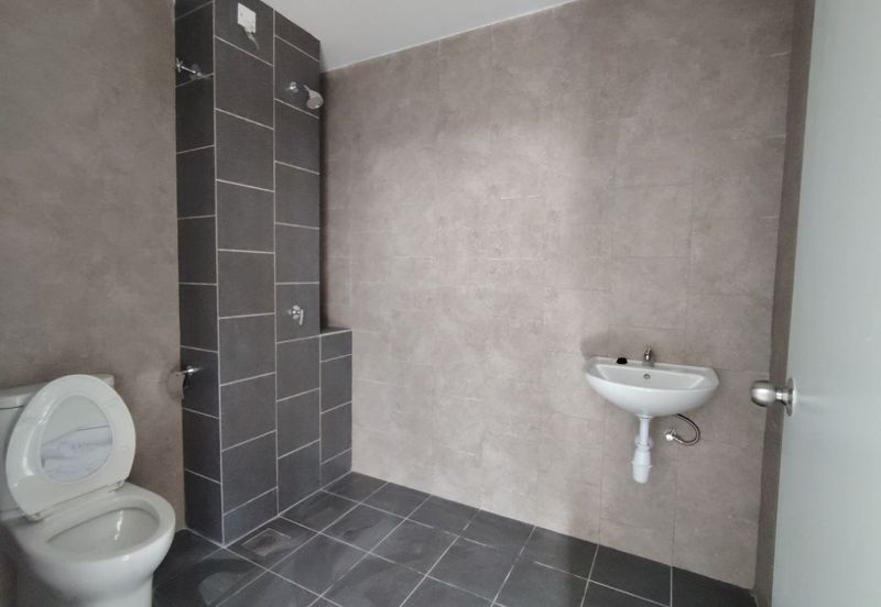 Farina @ Setia Ecohill 2