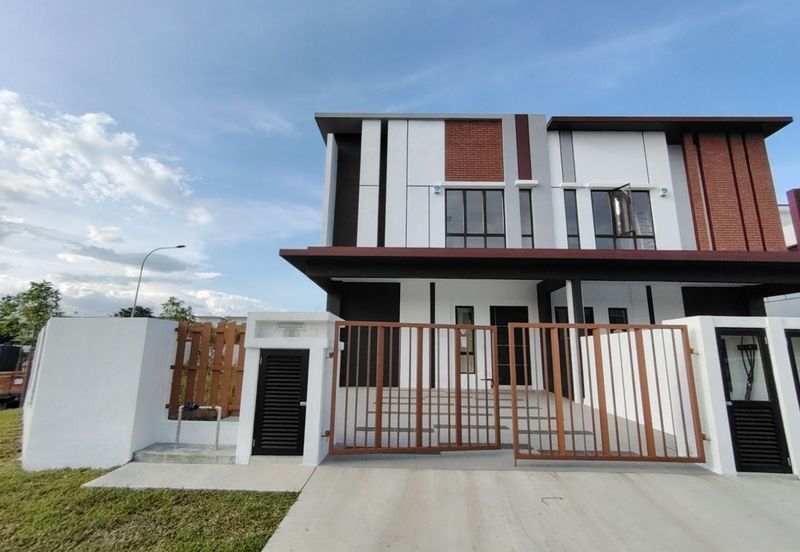 Farina @ Setia Ecohill 2