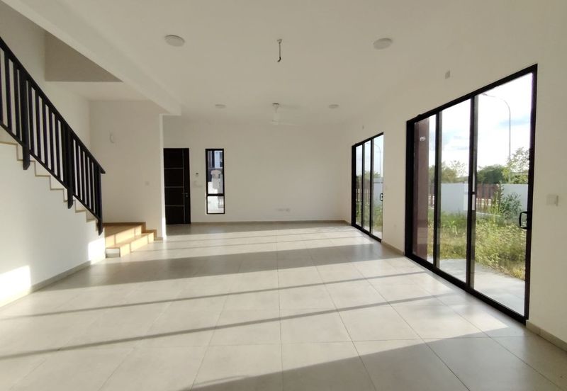 Farina @ Setia Ecohill 2