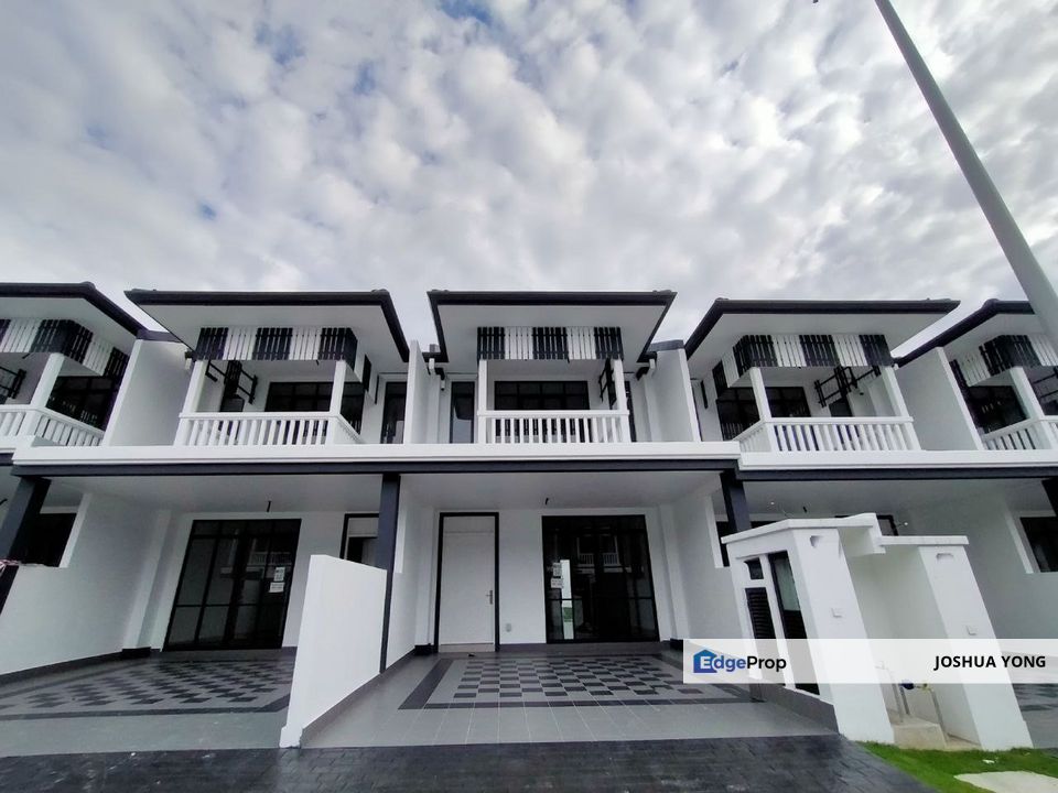 Mellowood,Eco Majestic, Semenyih @ 2 Sotrey House 22x70 for SALE, Selangor, Semenyih