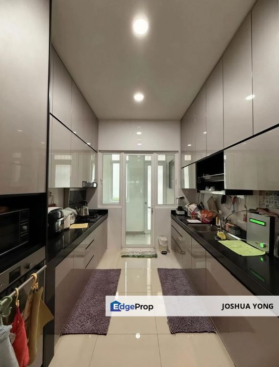 Mellowood,Eco Majestic, Semenyih @ 2 Sotrey House Fully Furnished for SALE, Selangor, Semenyih