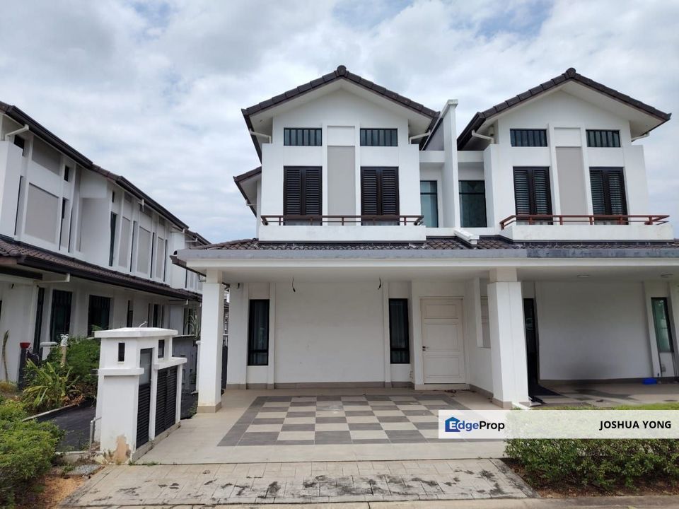 Tenderfields ,Eco Majestic Semenyih @ 2 Storey Cluster Semi D Renovated for Sale, Selangor, Semenyih