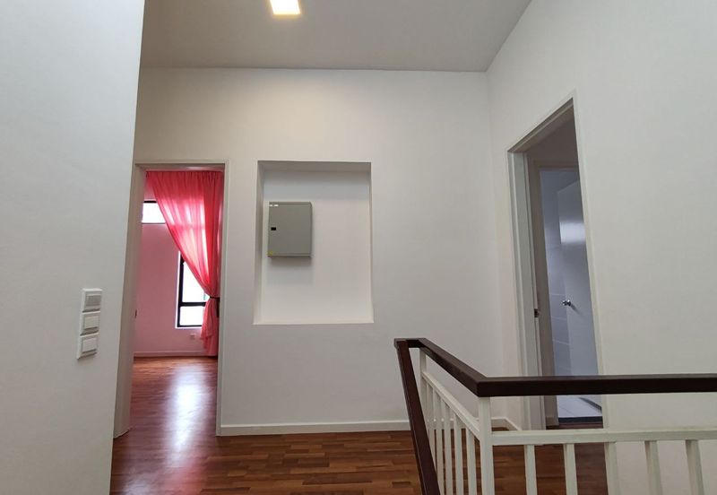 Tenderfields @ Eco Majestic