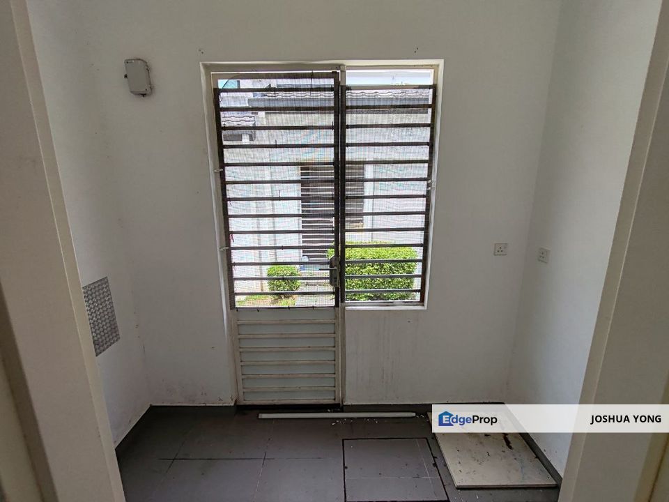 𝐂𝐑𝐀𝐃𝐋𝐄𝐓𝐎𝐍 𝐄𝐂𝐎 𝐌𝐀𝐉𝐄𝐒𝐓𝐈𝐂@𝐒𝐄𝐌𝐄𝐍𝐘𝐈𝐇 𝐰𝐢𝐭𝐡 𝐁𝐚𝐥𝐜𝐨𝐧𝐲 𝐅𝐨𝐫 𝐑𝐞𝐧𝐭, Selangor, Semenyih