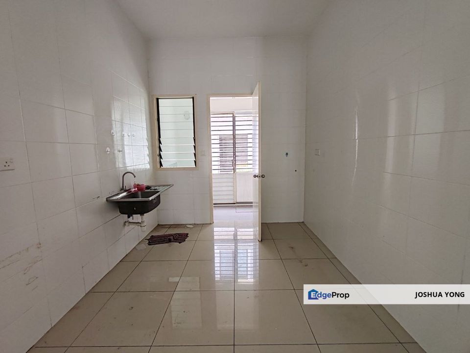 𝐂𝐑𝐀𝐃𝐋𝐄𝐓𝐎𝐍 𝐄𝐂𝐎 𝐌𝐀𝐉𝐄𝐒𝐓𝐈𝐂@𝐒𝐄𝐌𝐄𝐍𝐘𝐈𝐇 𝐰𝐢𝐭𝐡 𝐁𝐚𝐥𝐜𝐨𝐧𝐲 𝐅𝐨𝐫 𝐑𝐞𝐧𝐭, Selangor, Semenyih