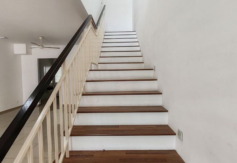 Cradleton @ Eco Majestic