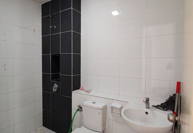 Cradleton @ Eco Majestic