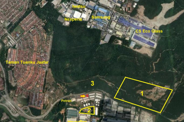 Senawang Link, Seremban Corner Shop for Sale