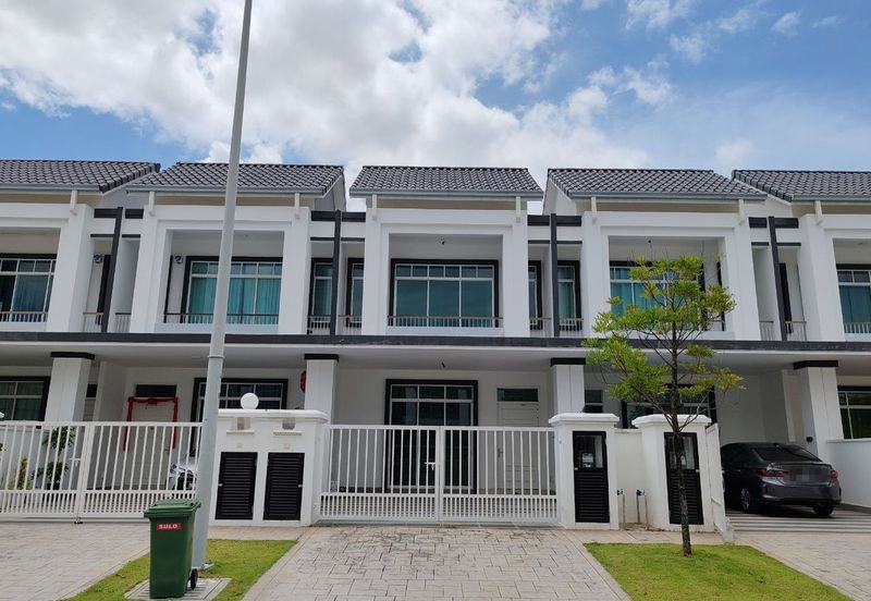 Merrydale @ Eco Majestic