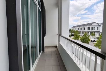 Merrydale @ Eco Majestic