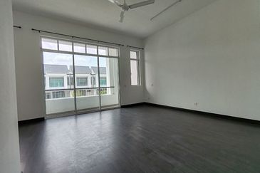 Merrydale @ Eco Majestic