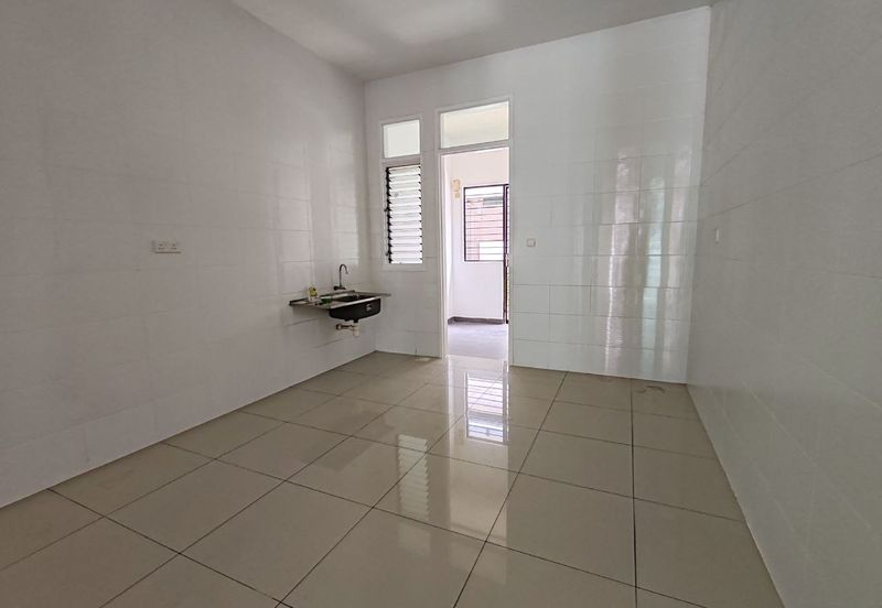 Cradleton @ Eco Majestic