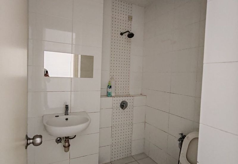 Cradleton @ Eco Majestic