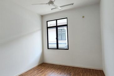 Cradleton @ Eco Majestic